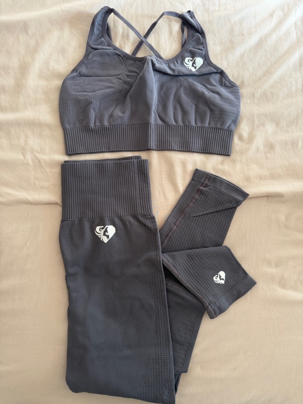 Women's Best Charcoal Seamless Sports Bra and Legging Set